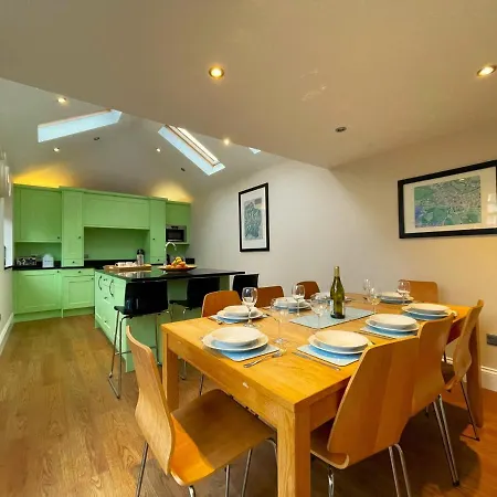 Wordsworth House Hot Tub Hire Available Holiday home Keswick (Cumbria)