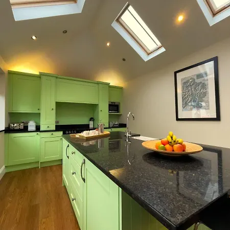 Hébergement de vacances Wordsworth House Hot Tub Hire Available *